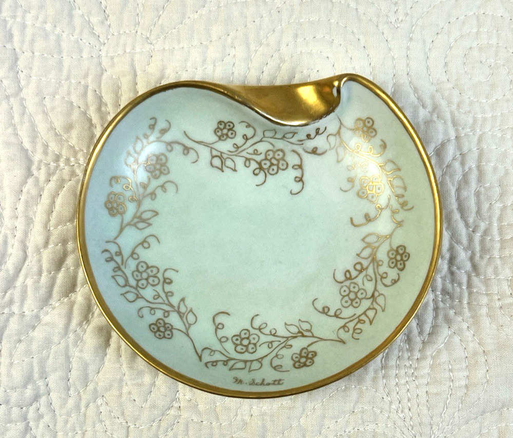 Bavaria Tirschenreut h Trinket Dish Germany Vintage Gold Accents 4" Folded Rim